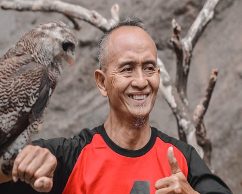 senior indonesian man happy portrait